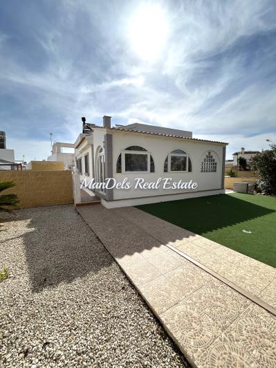 Image No.2-2 Bed Villa / Detached for sale