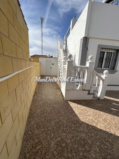 Image No.11-2 Bed Villa / Detached for sale