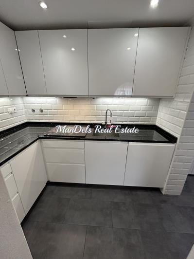 Image No.10-3 Bed Townhouse for sale