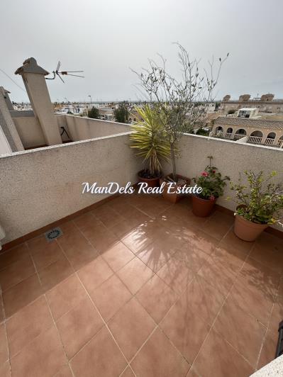 Image No.30-3 Bed Townhouse for sale