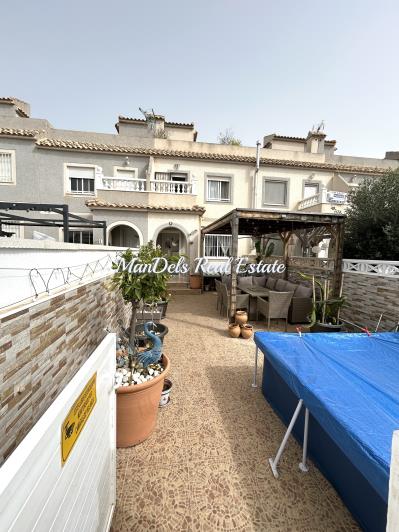 Image No.4-3 Bed Townhouse for sale