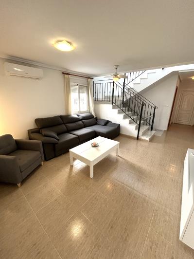 Image No.25-6 Bed Semi-Detached for sale