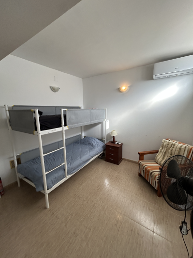 Image No.40-6 Bed Semi-Detached for sale