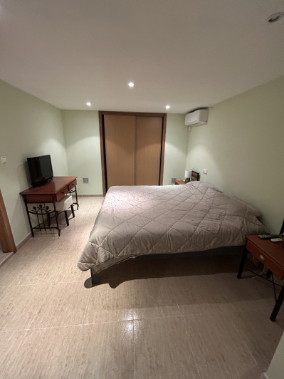 Image No.47-6 Bed Semi-Detached for sale