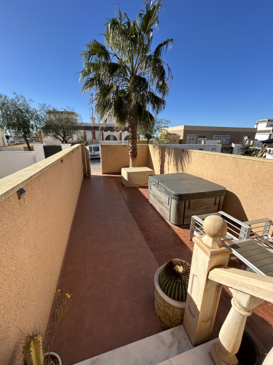 Image No.5-3 Bed Townhouse for sale