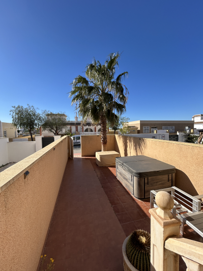 Image No.4-3 Bed Townhouse for sale