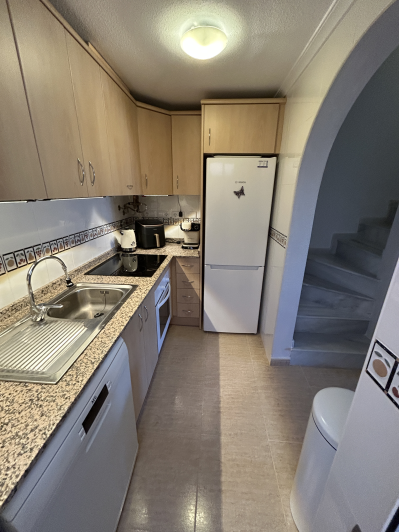 Image No.19-3 Bed Townhouse for sale