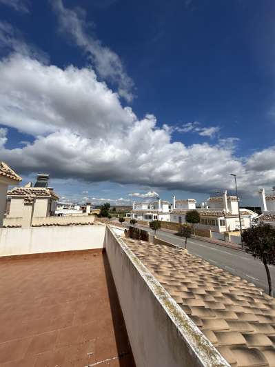 Image No.44-4 Bed Semi-Detached for sale