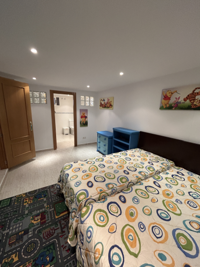 Image No.30-4 Bed Semi-Detached for sale