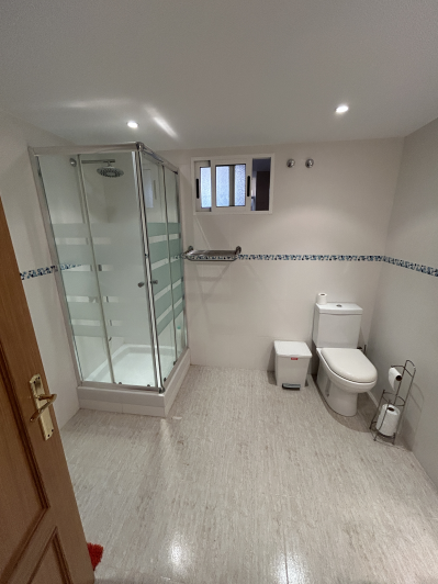 Image No.33-4 Bed Semi-Detached for sale