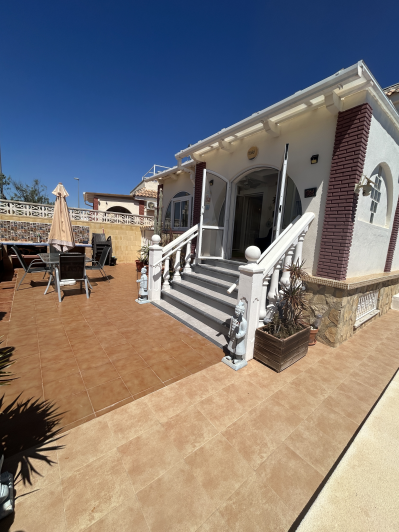 Image No.4-4 Bed Villa / Detached for sale