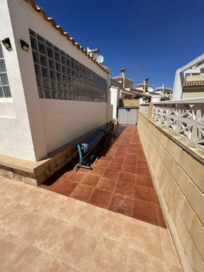 Image No.14-4 Bed Villa / Detached for sale