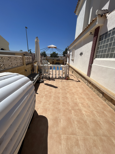 Image No.16-4 Bed Villa / Detached for sale