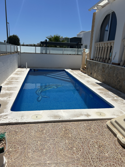 Image No.3-3 Bed Villa / Detached for sale