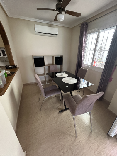 Image No.19-3 Bed Villa / Detached for sale