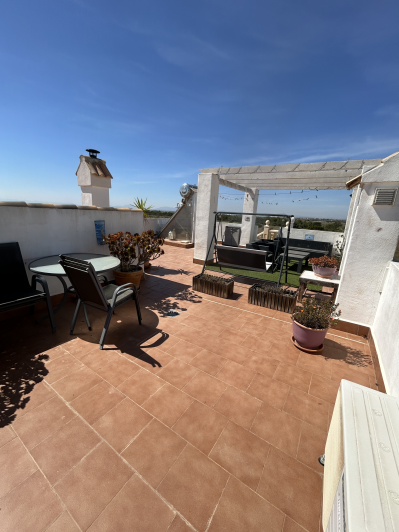 Image No.55-3 Bed Villa / Detached for sale