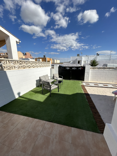 Image No.12-2 Bed Semi-Detached for sale