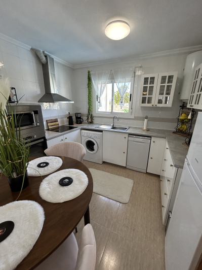 Image No.53-2 Bed Semi-Detached for sale