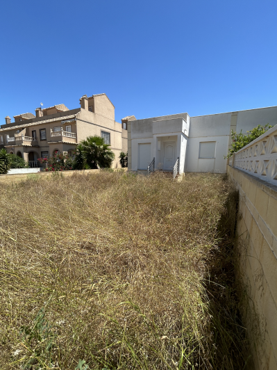 Image No.6-1 Bed Semi-Detached for sale
