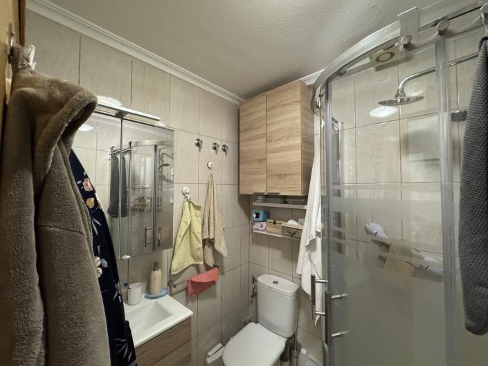 Image No.33-2 Bed Semi-Detached for sale