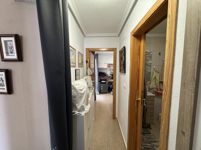 Image No.34-2 Bed Semi-Detached for sale