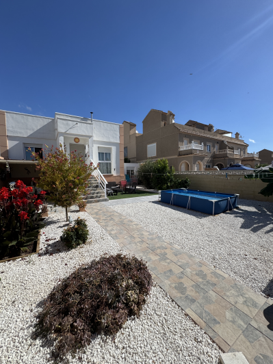 Image No.6-1 Bed Semi-Detached for sale