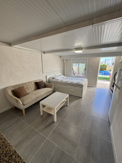Image No.29-1 Bed Semi-Detached for sale