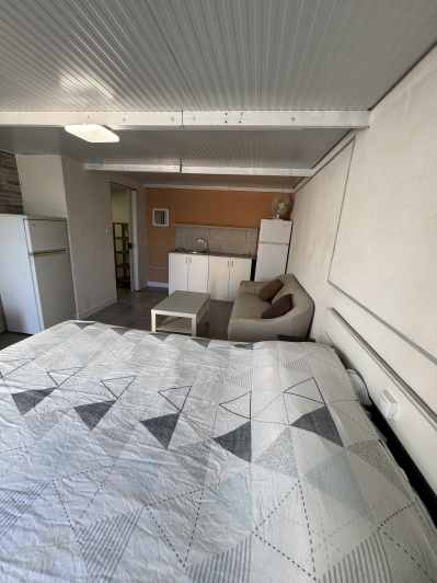 Image No.33-1 Bed Semi-Detached for sale