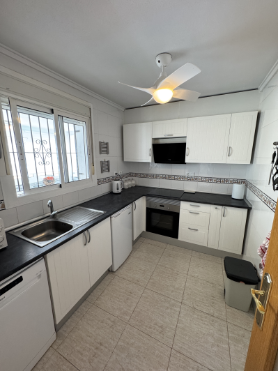 Image No.21-4 Bed Villa / Detached for sale