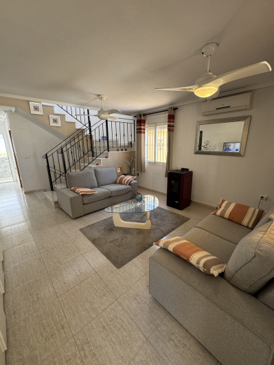 Image No.19-4 Bed Villa / Detached for sale