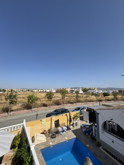 Image No.43-4 Bed Villa / Detached for sale