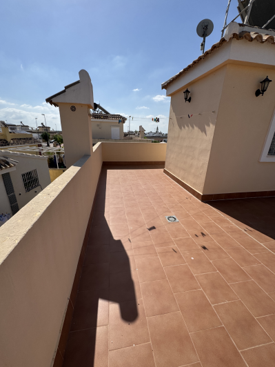 Image No.47-4 Bed Villa / Detached for sale