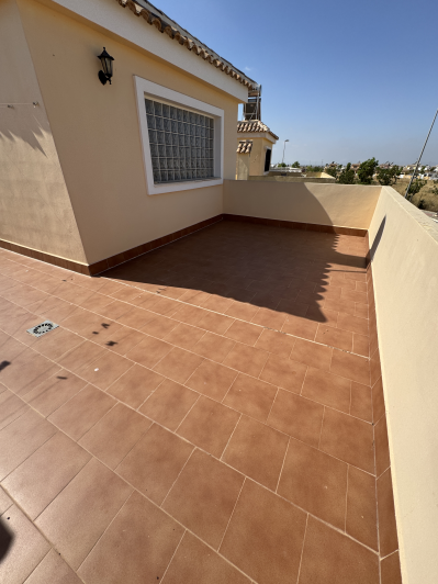 Image No.46-4 Bed Villa / Detached for sale
