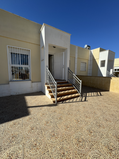 Image No.5-Jumelé de 2 chambres à vendre à Sierra Golf