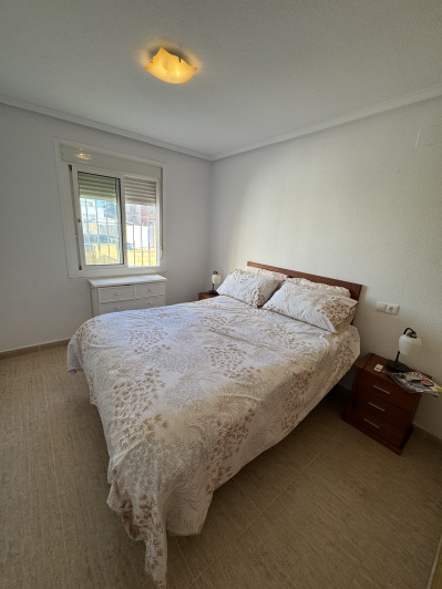 Image No.13-2 Bed Semi-Detached for sale