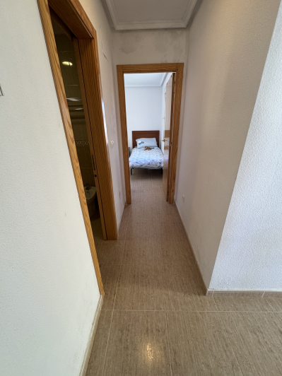 Image No.16-2 Bed Semi-Detached for sale