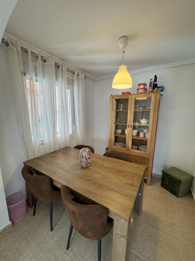 Image No.24-2 Bed Semi-Detached for sale