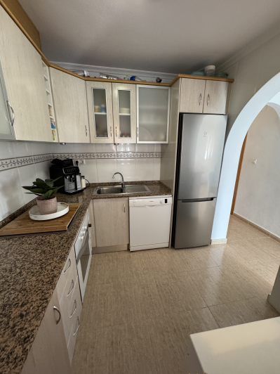 Image No.25-2 Bed Semi-Detached for sale