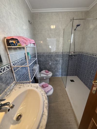 Image No.34-2 Bed Semi-Detached for sale