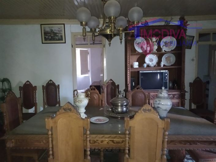 Image No.12-3 Bed House for sale