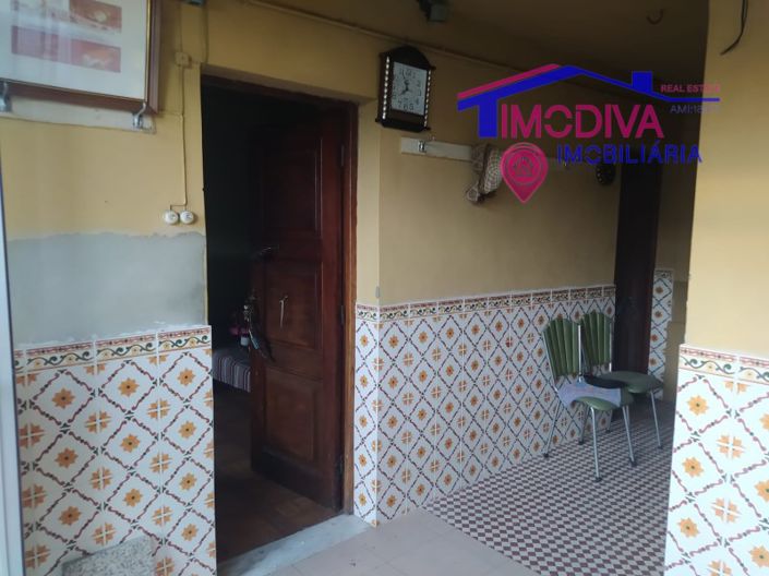 Image No.7-3 Bed House for sale