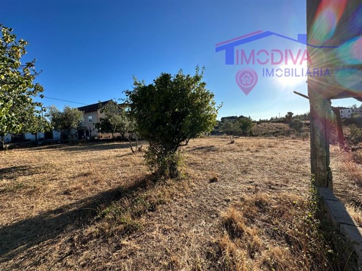 Image No.13-2 Bed House for sale