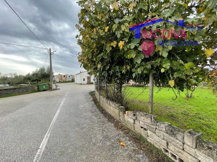 Image No.35-2 Bed House for sale