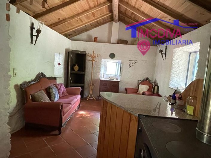 Image No.16-5 Bed Farmhouse for sale