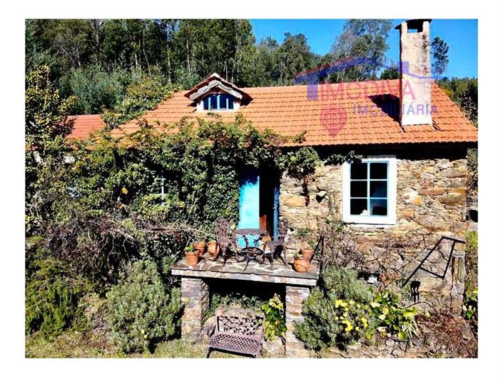 Image No.20-5 Bed Farmhouse for sale