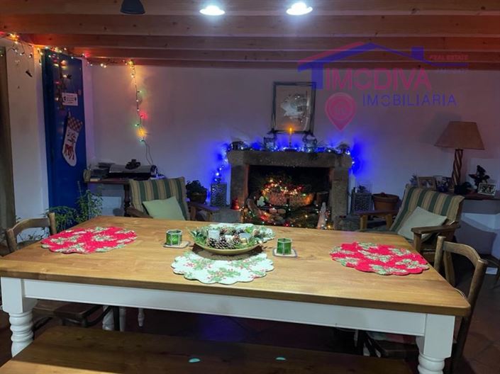 Image No.6-5 Bed Farmhouse for sale