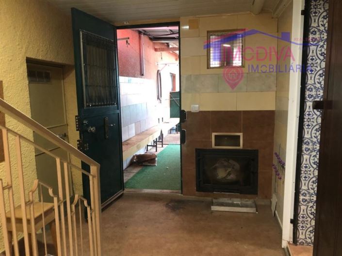 Image No.13-6 Bed House for sale