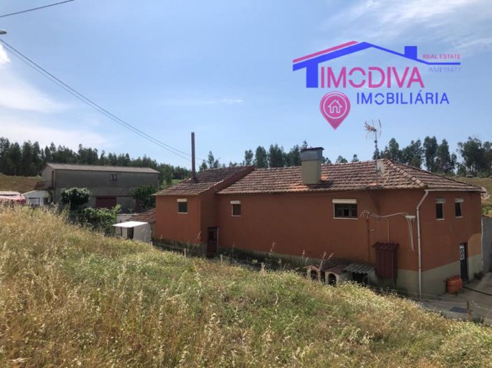 Image No.2-6 Bed House for sale