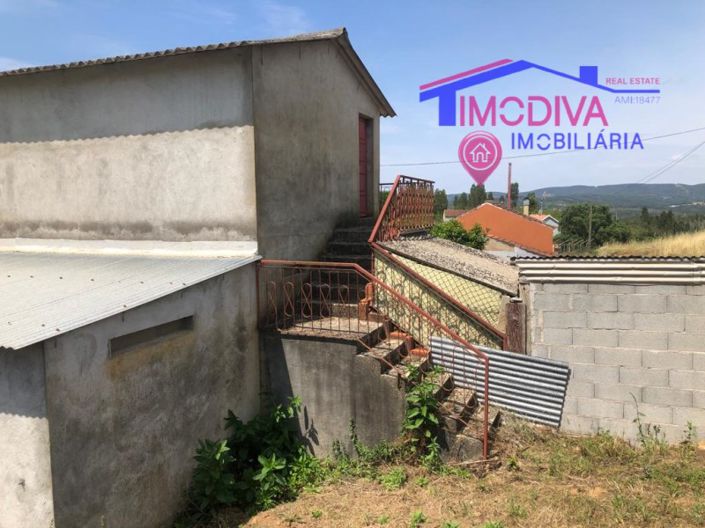 Image No.21-6 Bed House for sale