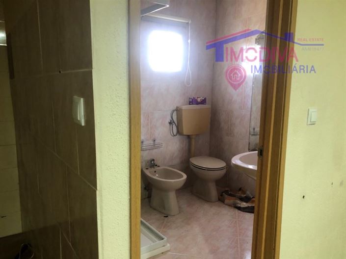 Image No.11-6 Bed House for sale